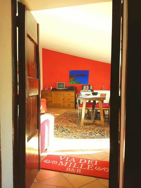 B&B Via Dei Mille Naples Luaran gambar